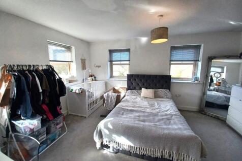 Manesty Grove, Leeds, West Yorkshire, UK, LS14 photo 4