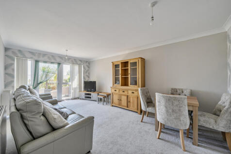 1328998-11-687a80...