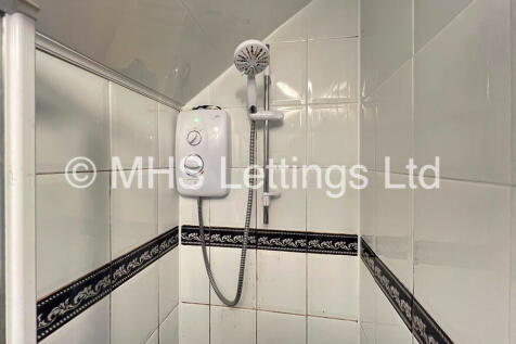Room 3, 16 Hanover Square, Leeds, LS3 1AP photo 4