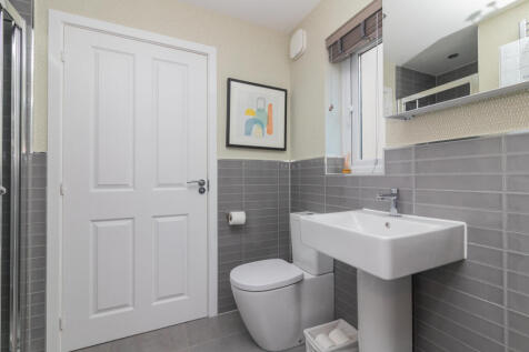 138B Hawkhead Road, Hawkhead PA2 7BE-4