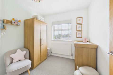 23. CAM04922G0-PR0087-STILL030