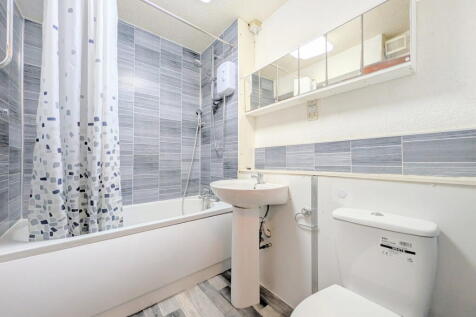 Cambridge Court, Southport, Merseyside, PR9 (Retirement Apartment) photo 3
