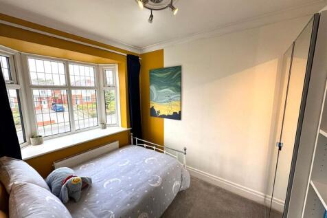 WhatsApp Image 2025-09-26 at 14.08.12 (2).jpeg