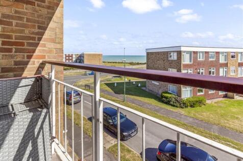 11 Norfolk Court-007.JPG