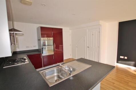 Rose Court, Red Lodge, Bury St. Edmunds photo 4