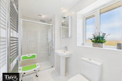 CAM03440G0-PR0373...