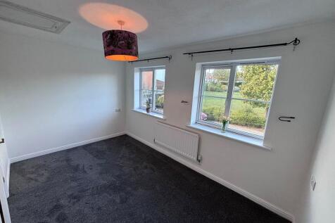 19, Oakham Mews, Osmondthorpe, Leeds photo 4