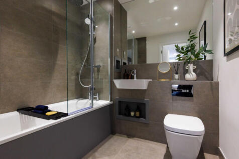 London NW9, London, NW9 6SS photo 4