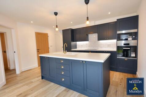 High End Fitted K...