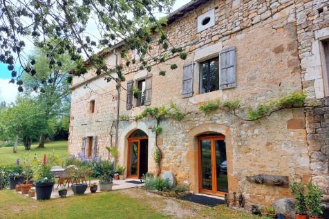 Property Image 1