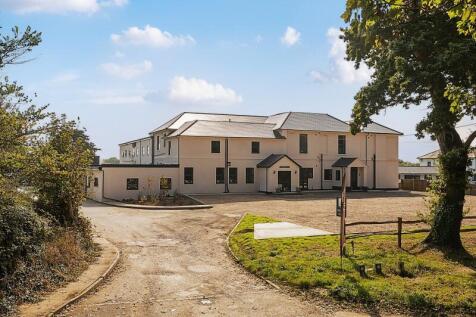 outside woodfield.jpg (Alto ID: 196651366)