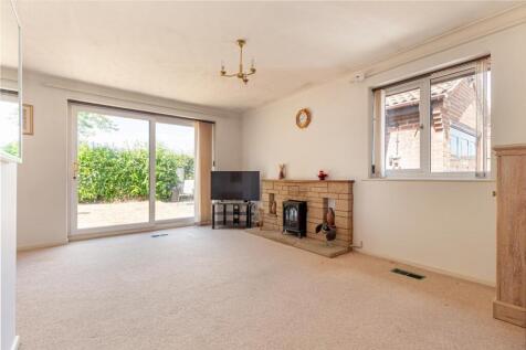 Living-room-2.jpg