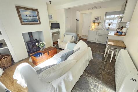 Living Area.jpg