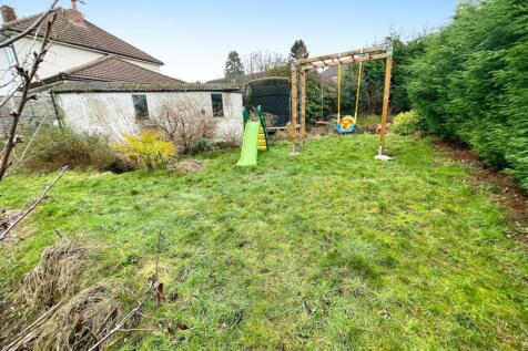 Garden Area and Garage