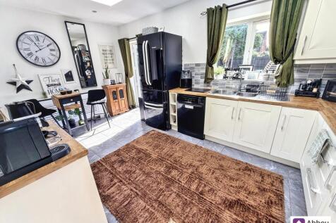 Open Plan Living/Kitchen Area