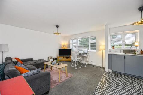 3 Hillboro court-5.jpg