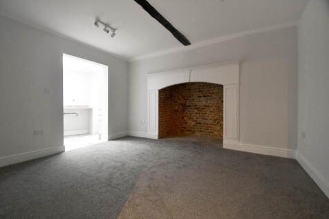 Durland House, 160 High Street , Rainham photo 3