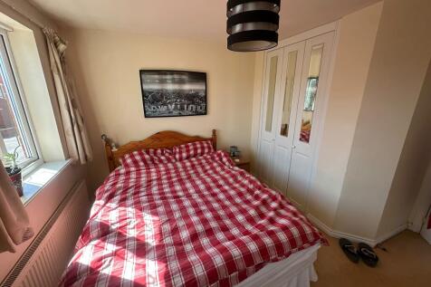 Desdemona Avenue, Warwick photo 5