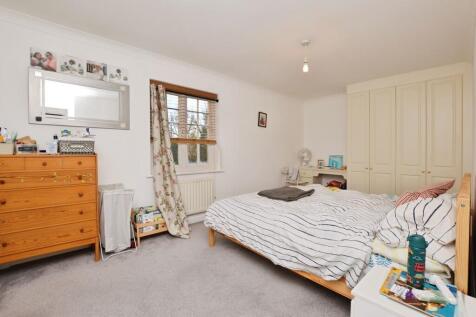 9f946a6b-Bedroom ...