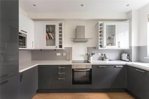 Reception/Kitchen
