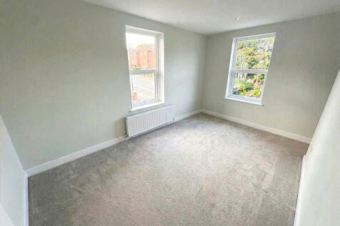 South View, Stanningley photo 5