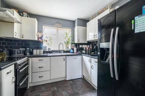 1383680-23-692daa...