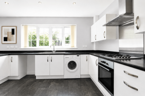 Kenmore Drive, Filton Park photo 4