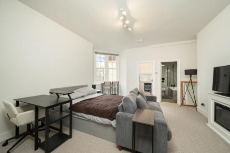 Abbey House 76 - ...