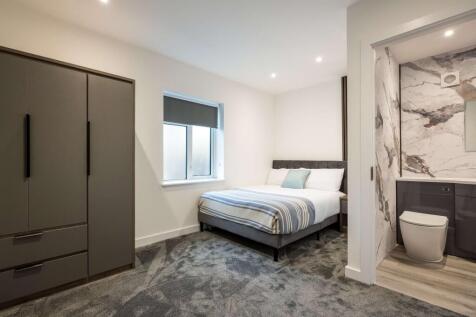 Room 6.jpg