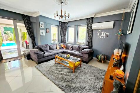 AirconditionedLounge