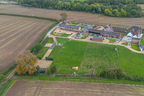 2 Pearce Hay Barns (5).jpg