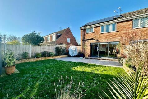 WhatsApp Image 2025-01-09 at 16.01.07_8e18341a.jpg