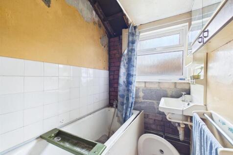 7 - Substantial Period House for Auction, Ashton.j