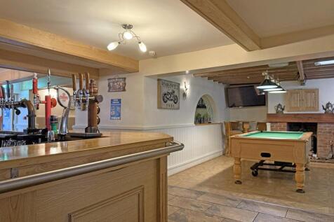 Pub for sale Image 4
