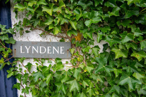 Lyndene 