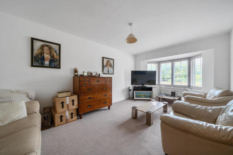 1345293-10-68aee1...