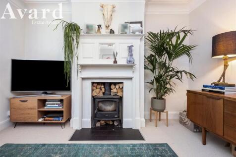 Stanmer Villas, 82-003.JPG