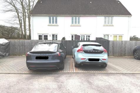 Parking.JPG