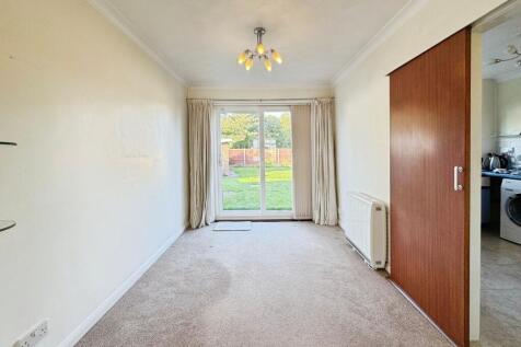 Brookwood Road, SO16 photo 5