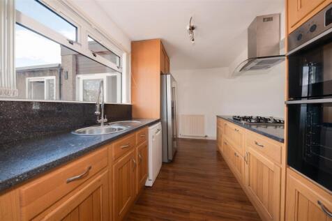 4 Gillies Place BF-20.JPG