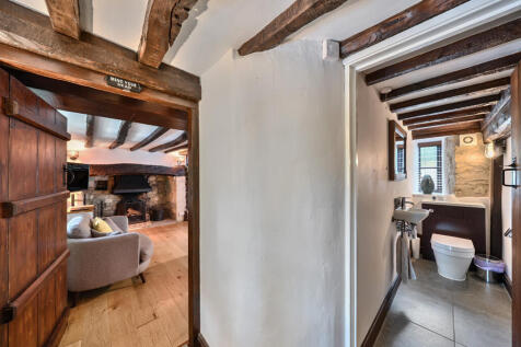 1304825-27-684049...