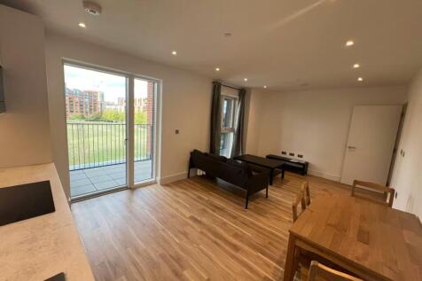 Watsonia Court, Westray Drive NW9 photo 2