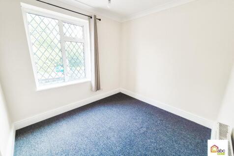 Sparkbridge, Laindon, Basildon photo 4