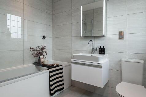 Templars Park Henley Family Bathroom