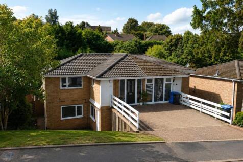 Brockmoor Close Chawn Park 1.jpg