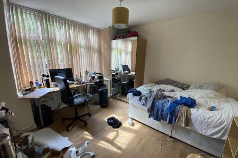 Harrington Drive, Nottingham photo 5