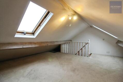 LOFT ROOM
