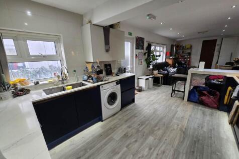 Kitchen (2)