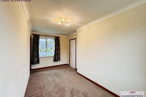 Nantlais, Minera, LL11 photo 4