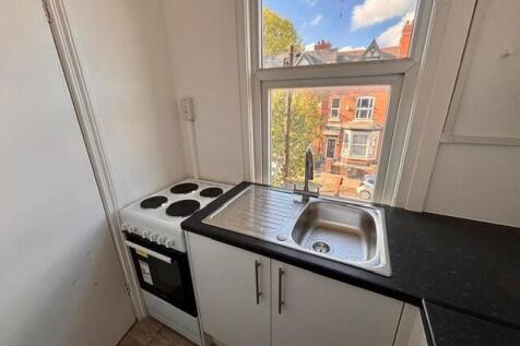 Strensham Rd, Moseley, B12 9RR photo 5